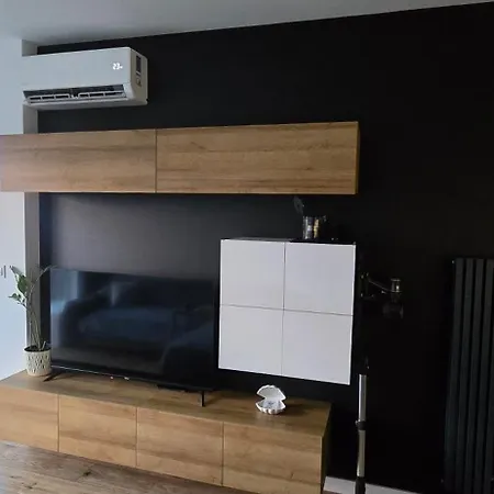 Panorama Sky Apartment *